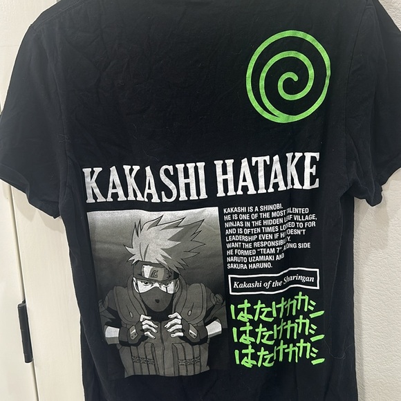 EUC Naruto Kakashi Graphic Screen Tee Short Sleeve T- Shirt Size M Medium Double - Picture 8 of 8